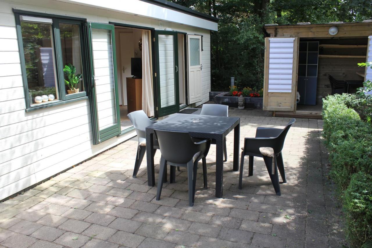 Vila Sfeervolle Chalet Met Terras, H14 De Veldkamp, Epe, Voor 4 Personen Exteriér fotografie